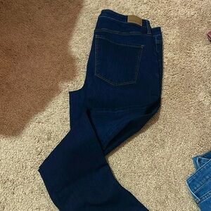 American Eagle super high-rise jegging dream stretch jeans size 12 regular